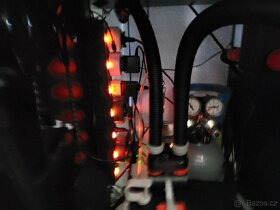 Prodám téměř nové akvárium JUWEL 350l - 8