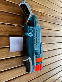 ZBRANĚ NERF - 8