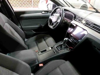 Volkswagen Passat kombi 2.0tdi DSG LED KAMERA VIRTUAL - 8