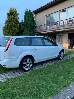 Ford Focus 2009 80 kw 1.6 tdci - 8