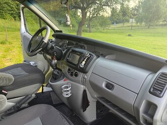 Primastar 2.5 dci 99kw 8 místní - 8