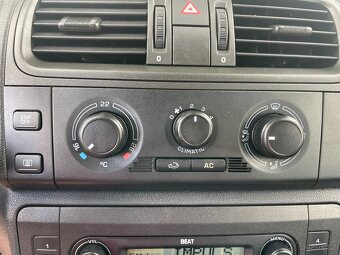 Škoda Fabia 1.2 i Klima, 8xPneu, ESP - 8