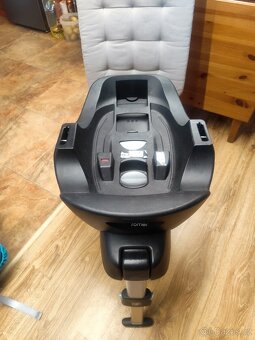 Autosedačka Britax s isofixem - 8