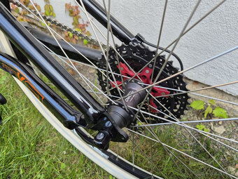 Kolo Cannondale Super-V café racer - 8