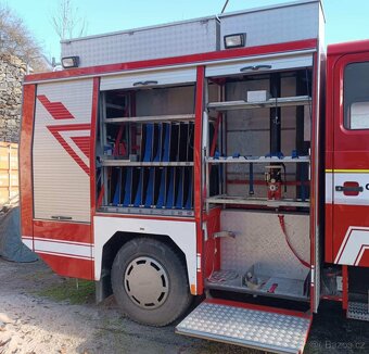 Hasičské auto - požární vozidlo - 8