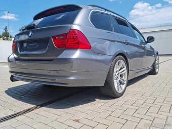 BMW E91 330D LCI 180kW 6Aut Bohata výbava - 8