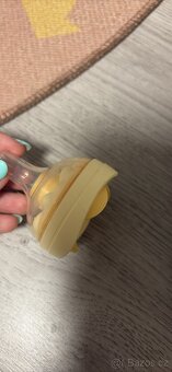 Odsávačka medela Swing maxi - 8