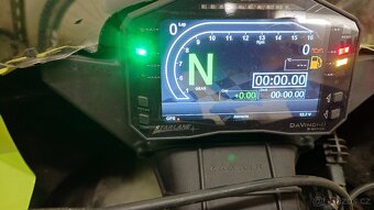 Kawasaki zx6r 2010 - 8