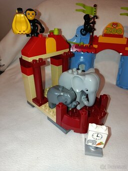 Lego duplo 5635 Velká městská Zoo - 8