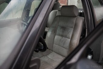 BMW E32 735i - 8