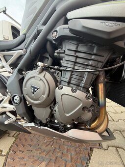 Triumph Speed Triple 1200 RS - 8