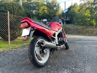 Prodám Suzuki GS 500 E - 8