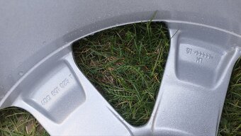 Prodám ALU kola Avus Audi 5x112 8jx18 - 8