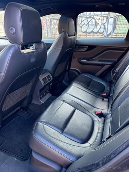 Luxusní Jaguar R-sport 2019 2.0 diesel 120kw 113 000km - 8