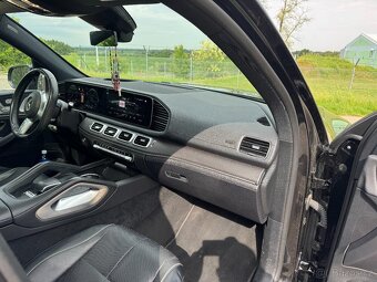 Mercedes-Benz GLS černá metalíza - 8