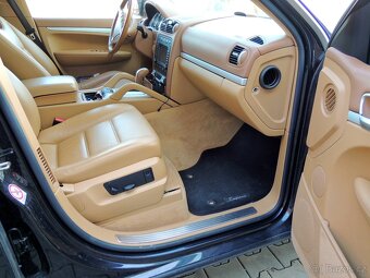 Porsche Cayenne 4,5 S 4x4 Automat 250 Kw - 8