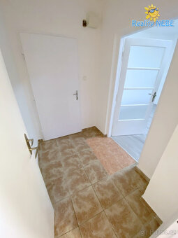 Pronájem bytu 1+kk, 25m2, Na Úlehli Praha 4 Kačerov - 8