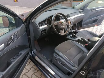 Superb 2.0 Tdi 125 kW DSG combi panorama - 8