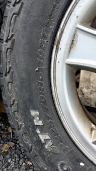 Kola Hyundai Santa Fe - 8