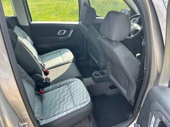 Škoda Roomster 1.9 tdi - 8