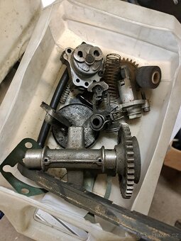 Yamaha TT 600e Motor - 8