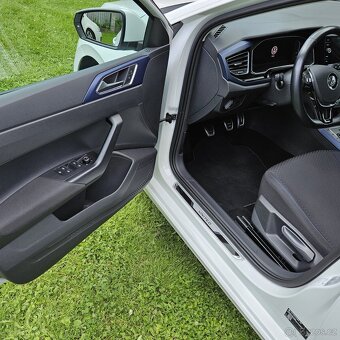Volkswagen polo united - 8