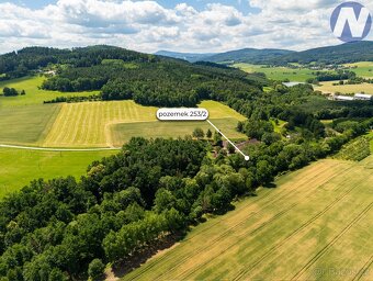 Prodej dvou pozemků o výměře 7.891 m2 u lesa v Třebanicích - - 8