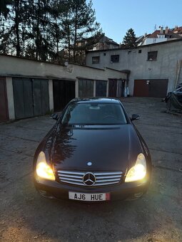 Mercedes-Benz cls320 w219 - 8