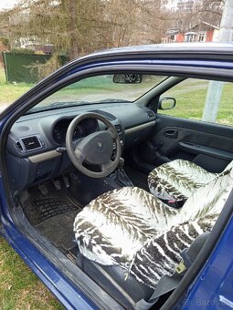 Renault Clio - 8