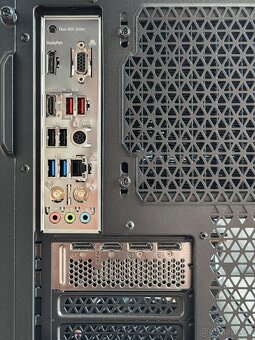 NOVÝ HERNÍ PC - Ryzen 7 5700X, 32GB, 1TB SSD, RX6700XT, WIFI - 8
