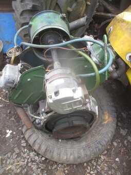 válce, motor, hlavy a náprava s uzávěrkou Multicar M 22 - 8