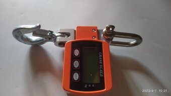 Digitálni závesna vaha - 8