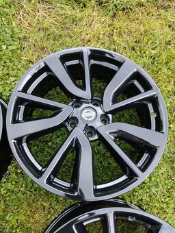 ALU KOLA NISSAN QASHQAI 5X114.3 R19 - 8