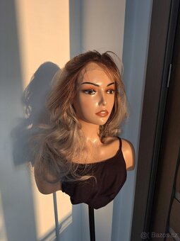 Paruka s krajkou platinovou blond ombré 7168 - 8