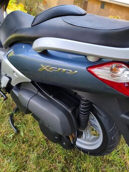 Yamaha X-City 250i - 8
