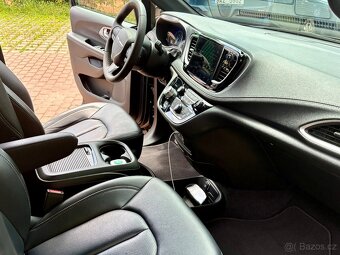 CHRYSLER PACIFICA 2023 SPORT - 8