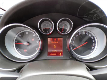 Opel Insignia 2,0 CDTI COSMO - 8