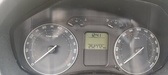 Prodám Škoda Octavia 2 1,6 Mpi - 8