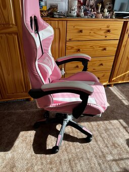 Herní růžová židle - 8