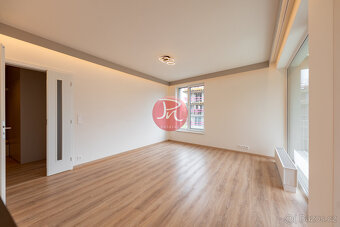 Pronájem nadstandardního bytu 3kk v rezidenci Nová Karolina - 8