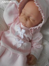 PORTUGALSKÉ ŠATY vel. 6 měs. - 8