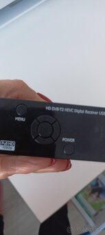 Televize Samsung úhlopříčka 81 - 8