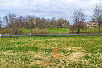 Prodej pozemku pro bydlení o rozloze 1 653 m2 - Bulovka - 8