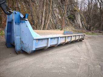 VOLVO FM13  nosič kontejneru 6x4 zálohováno - 8