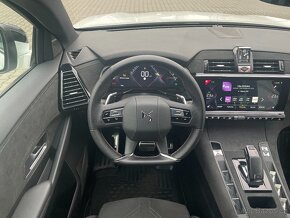 DS 7 Crossback  -- TOP STAV --10 900km, 1maj. ČR. 8AT - 8