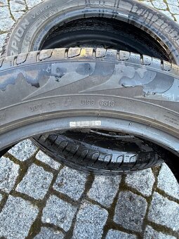 Prodám sadu letních pneu 235/50 r19 - 8