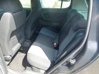 ŠKODA FABIA 1,2TSI Sport - 8