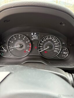 Subaru Outback 3.6 140000km - 8