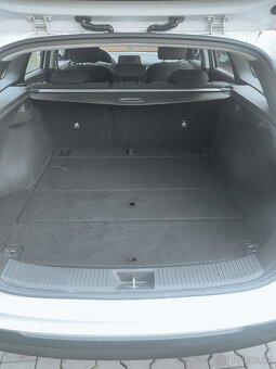 Hyundai i30 combi 1.0, 88 kw - 8