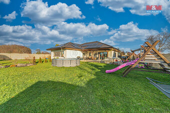 Prodej rodinného domu, 180 m², Štrampouch, pozemek 1636 m² - 8